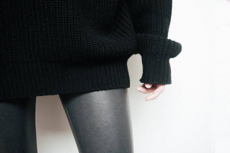 figtny.com | Aritzia Wilfred Montpellier sweater Outfit • 01